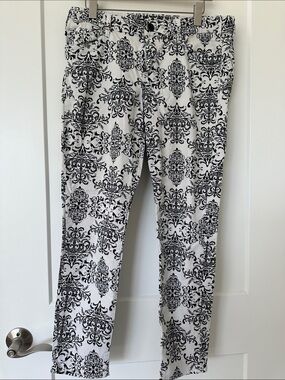 Kut from the Kloth Black and Cream Damask Print Pants